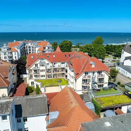 Hanse 302 아파트